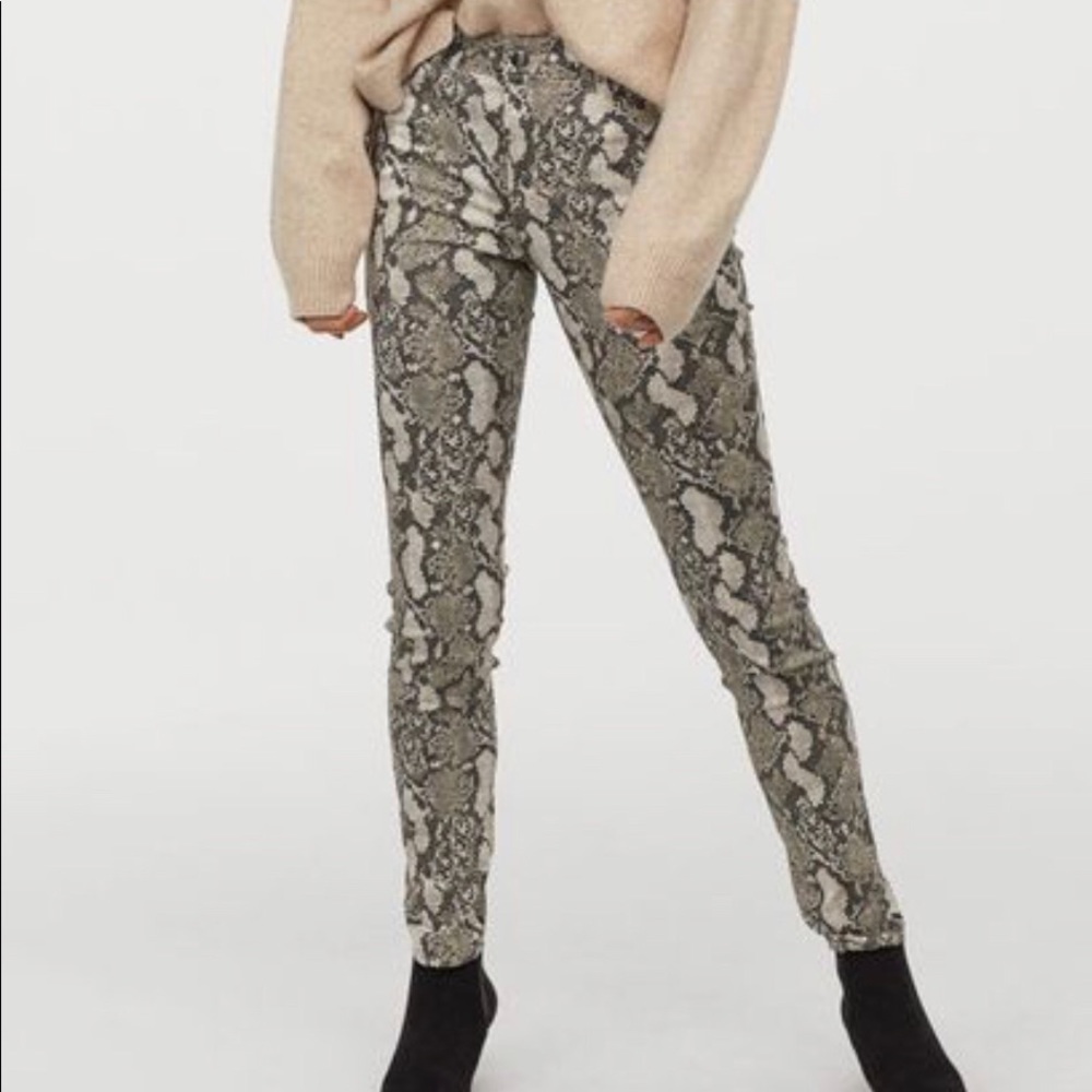 H&M snakeskin cigarette skinny pants